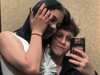 Erotik görüntülü sohbet Raven-Radiant