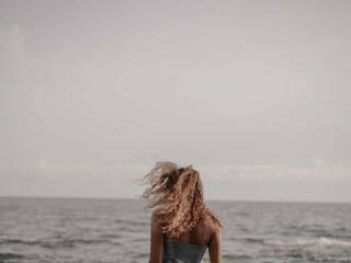 Erotik görüntülü sohbet Ravolamanana