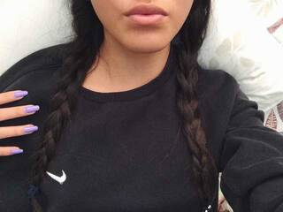 Erotik görüntülü sohbet RavonaLod