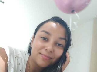 Erotik görüntülü sohbet RebecaSimmons