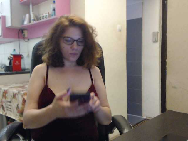 Yayın ekran görüntüleri Red_rose693