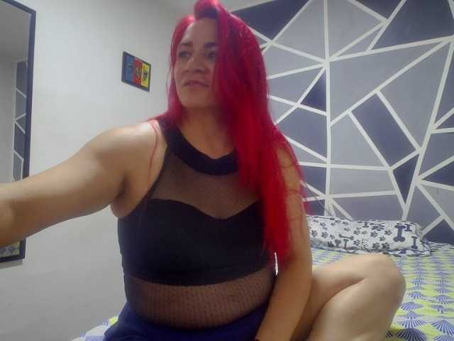 Fotoğraflar redhair805 Welcome guys... my sexuality accompanied by your vibrations make me very horny