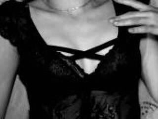 Erotik görüntülü sohbet redmira