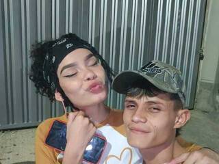 Erotik görüntülü sohbet RhabenaBoysex