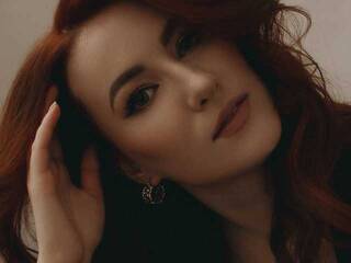 Erotik görüntülü sohbet Rinaaamur