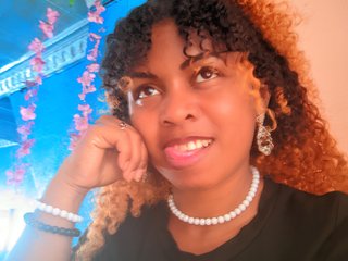 Erotik görüntülü sohbet rolia15