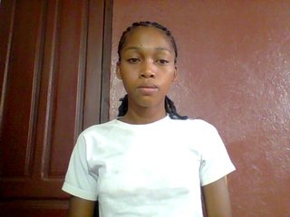 Erotik görüntülü sohbet Rosaliah