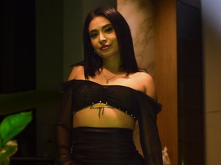 Erotik görüntülü sohbet RosalineBenz