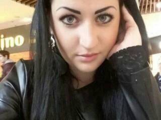 Erotik görüntülü sohbet roseangell