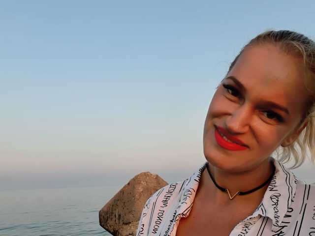 Profilin fotoğrafı Roselyn25