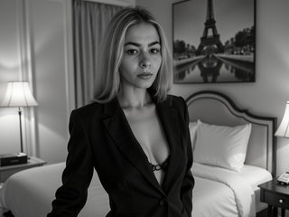 Erotik görüntülü sohbet RosieJune