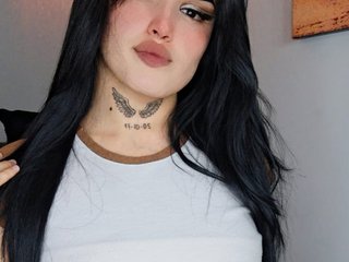 Erotik görüntülü sohbet ROUSEMILLER-VC