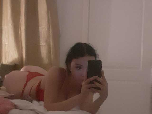 Profilin fotoğrafı Sarah-A