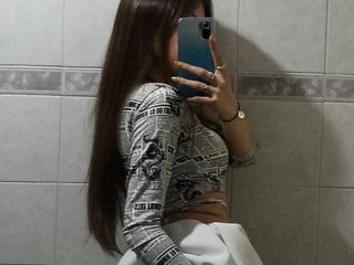 Erotik görüntülü sohbet Roxanne-tay