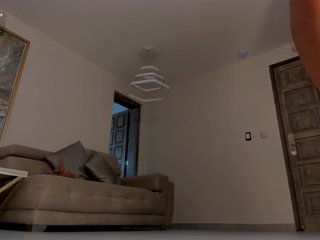 Erotik görüntülü sohbet RoxanneHill