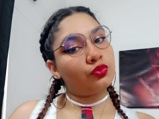 Erotik görüntülü sohbet ROXIEE