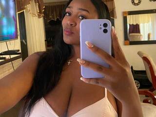 Erotik görüntülü sohbet Roxin-Lemus