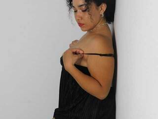 Erotik görüntülü sohbet Roxy-010