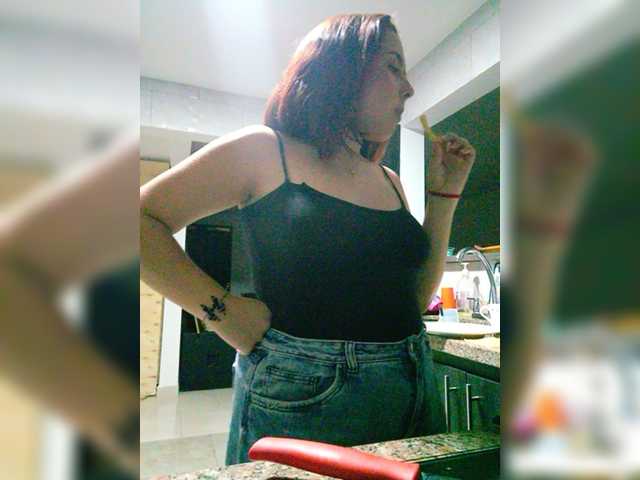 Yayın ekran görüntüleri Roxanne_M