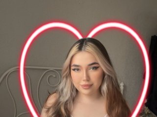 Erotik görüntülü sohbet RoxySakura