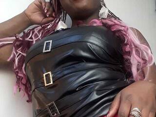 Erotik görüntülü sohbet RubyQveen