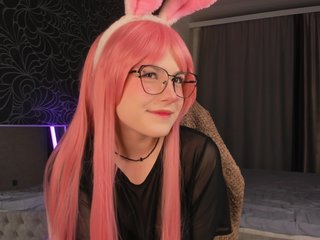 Erotik görüntülü sohbet RuntyStrip