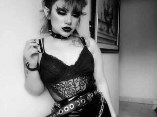 Erotik görüntülü sohbet saiko-1