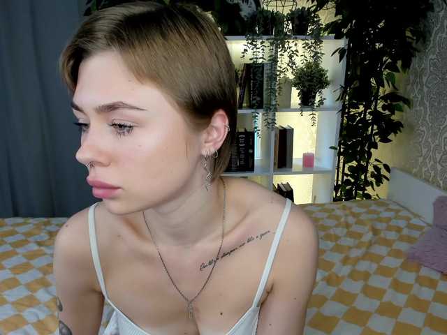 Yayın ekran görüntüleri SallyHicks