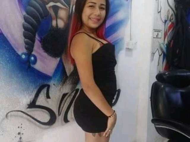 Profilin fotoğrafı salome-bell
