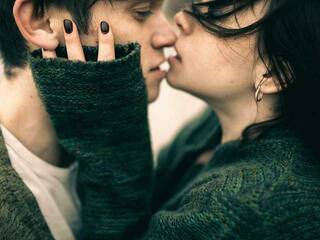 Erotik görüntülü sohbet Saloreya