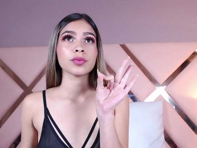 Yayın ekran görüntüleri SamantaParker