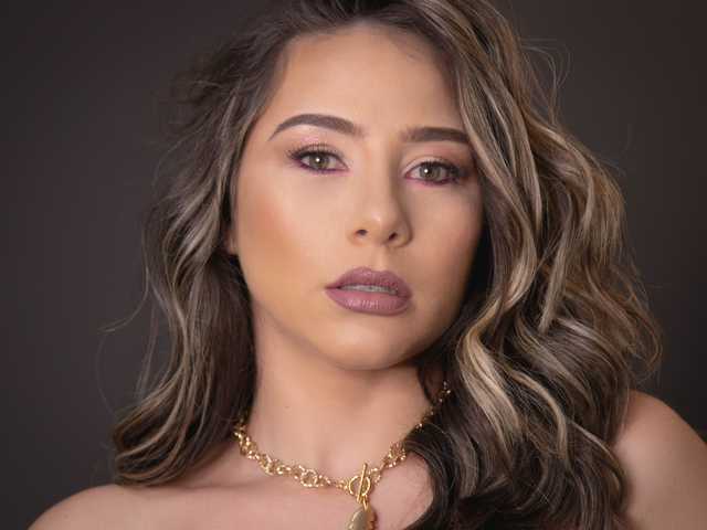 Profilin fotoğrafı SamanthaMoor1