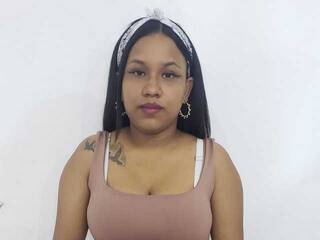 Erotik görüntülü sohbet SammyHilton