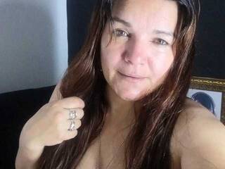 Erotik görüntülü sohbet Santal20251