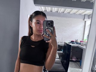 Erotik görüntülü sohbet Saori-Lee-