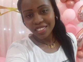 Erotik görüntülü sohbet Sara72