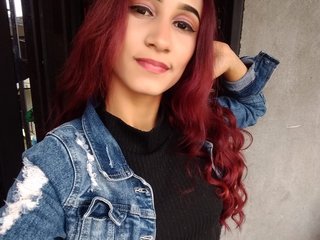 Erotik görüntülü sohbet Saraa-Miller