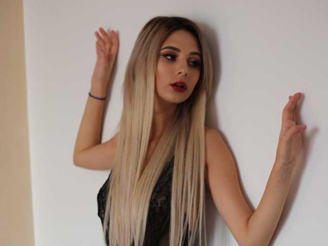 Profilin fotoğrafı saraax-1