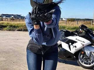 Erotik görüntülü sohbet SaraBet