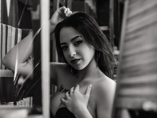 Erotik görüntülü sohbet Sarah-Dumont