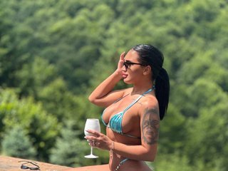 Erotik görüntülü sohbet SarahAdams