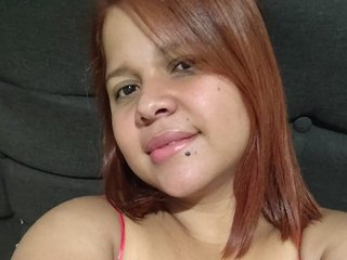 Erotik görüntülü sohbet SarahMcMiller