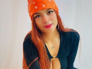 Erotik görüntülü sohbet SaraLoveee