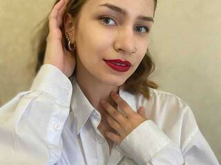 Erotik görüntülü sohbet SaraParK