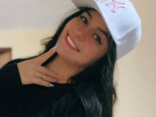 Erotik görüntülü sohbet SaritaLopez20