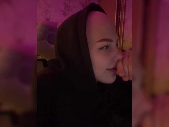 Yayın ekran görüntüleri Sasha-2207