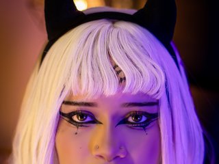 Erotik görüntülü sohbet sasha-yaklove999