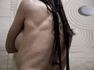 Erotik görüntülü sohbet GirlinGlasses