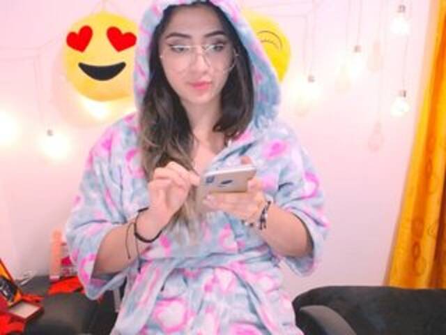 Yayın ekran görüntüleri SashaDeli