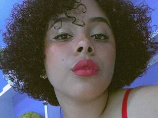 Erotik görüntülü sohbet SashaStonee